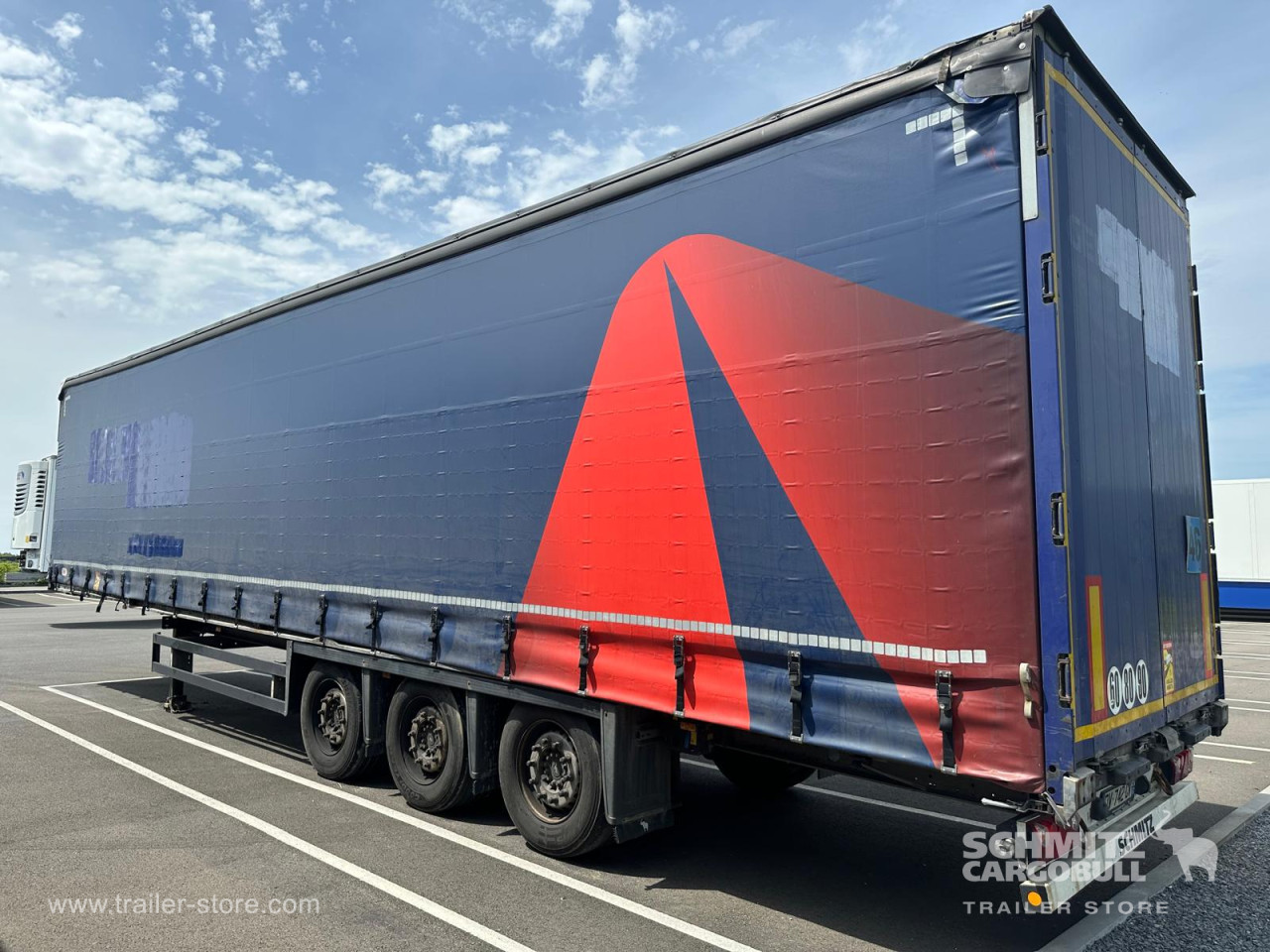Schmitz Cargobull Semitrailer Curtainsider Mega 
