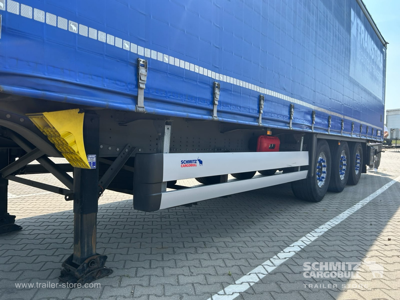Schmitz Cargobull Curtainsider Standard 