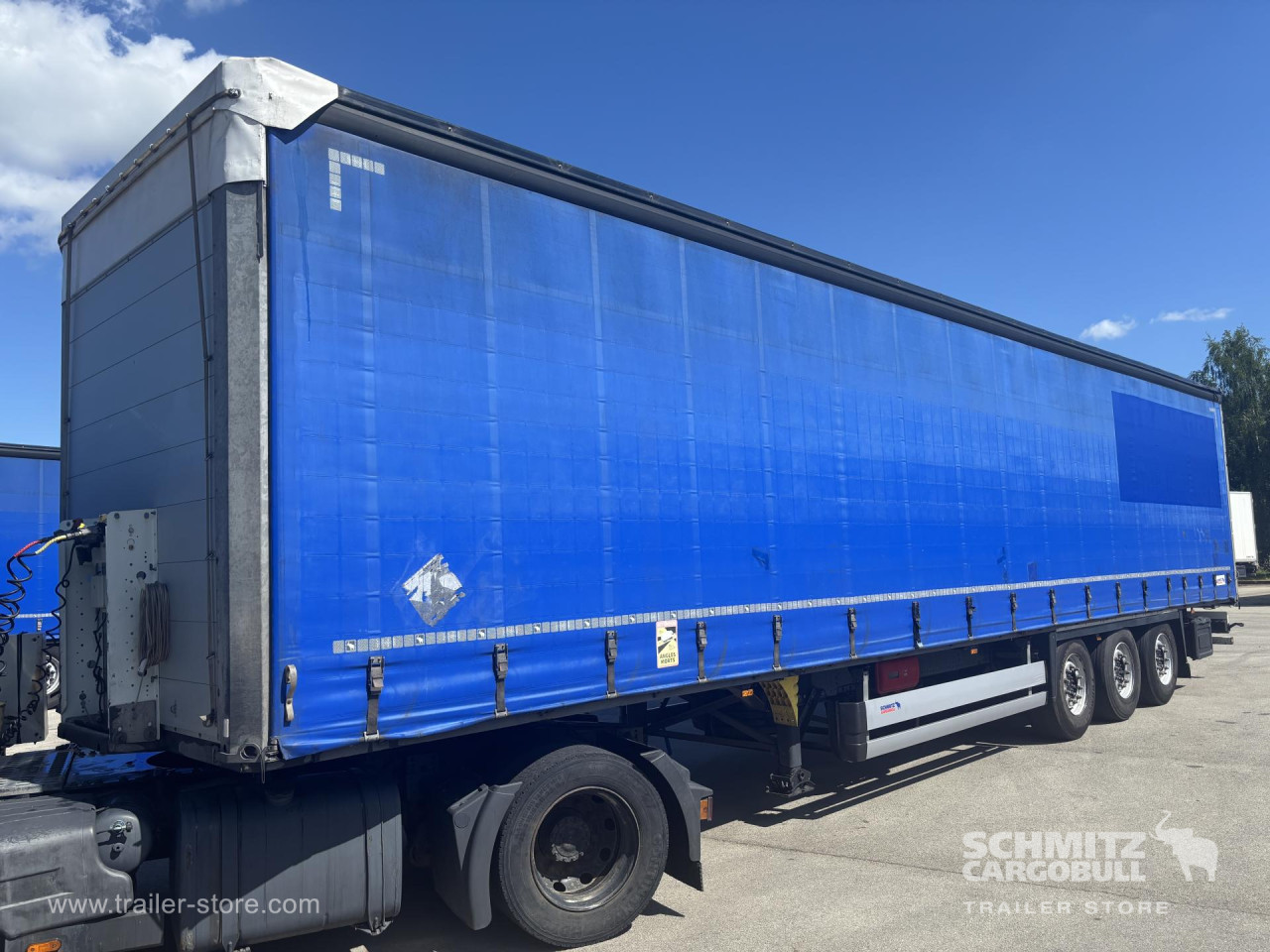Schmitz Cargobull Curtainsider Standard 