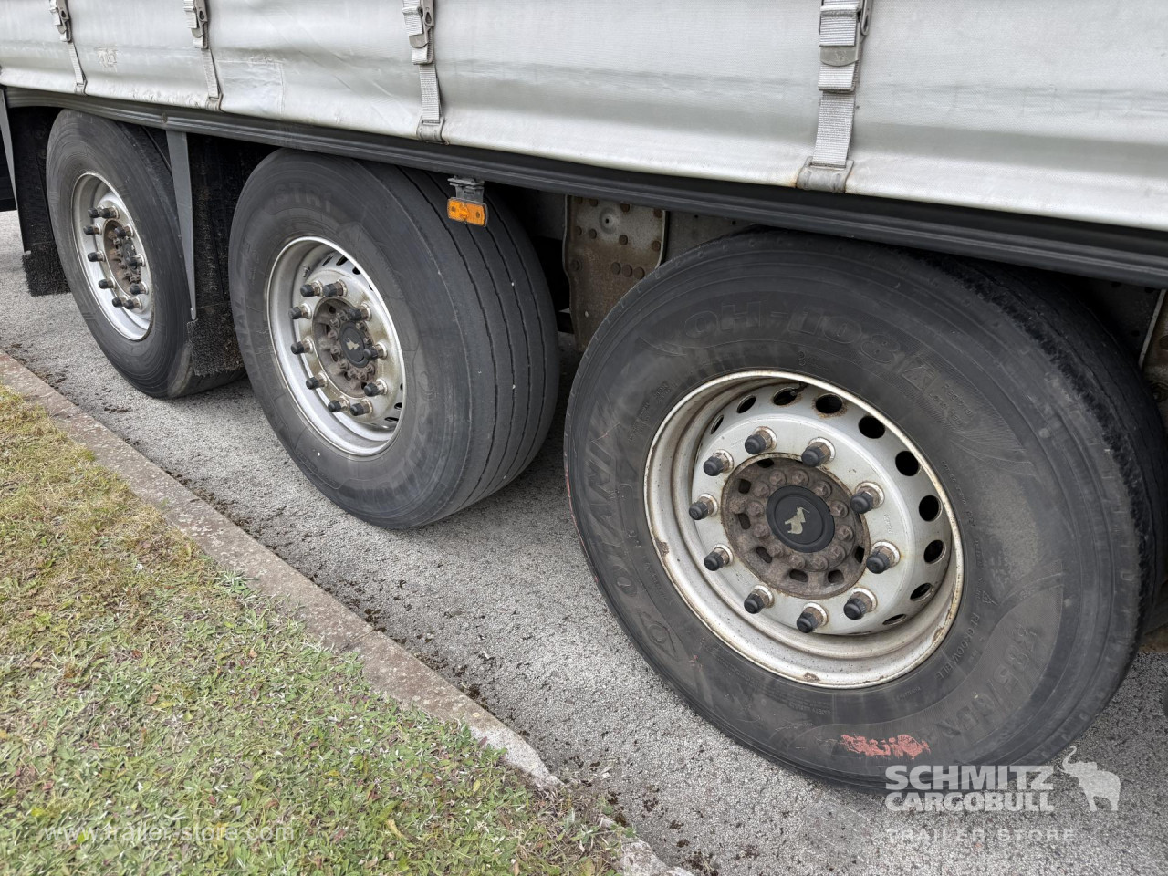 Schmitz Cargobull Curtainsider Standard 