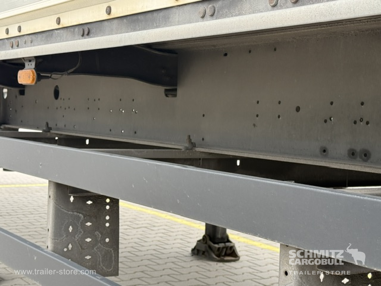 Schmitz Cargobull Oplegger Kasten Standard Taillift 