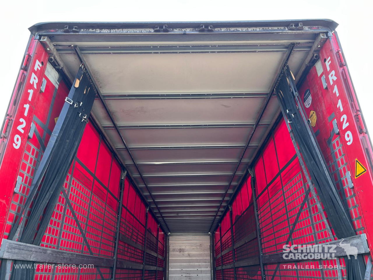 Schmitz Cargobull Curtainsider Standard 