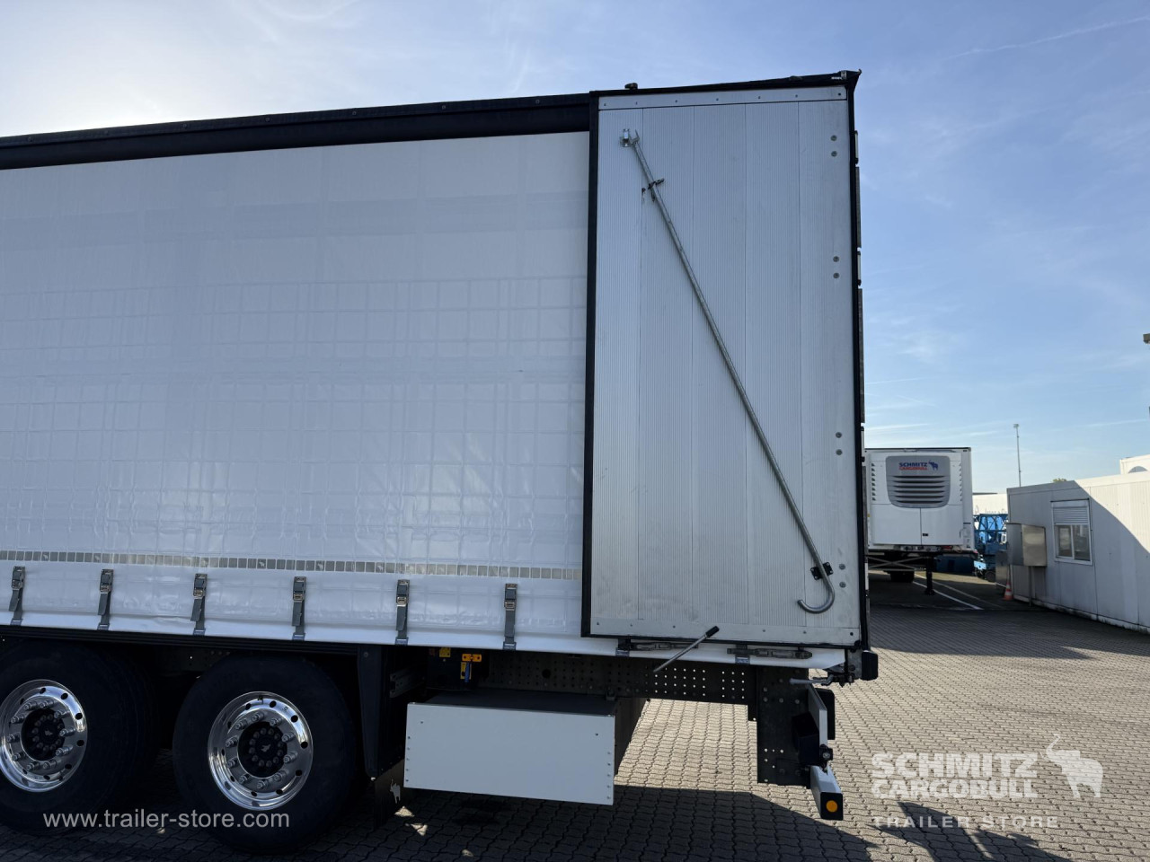 Schmitz Cargobull Curtainsider Standard 