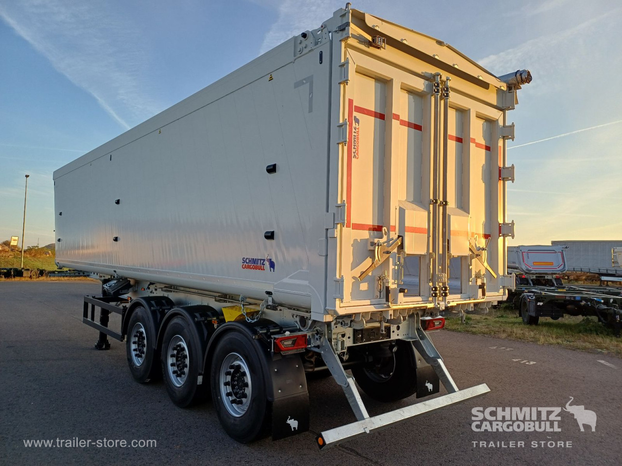 Schmitz Cargobull Kipper Alukastenmulde 52m³ 