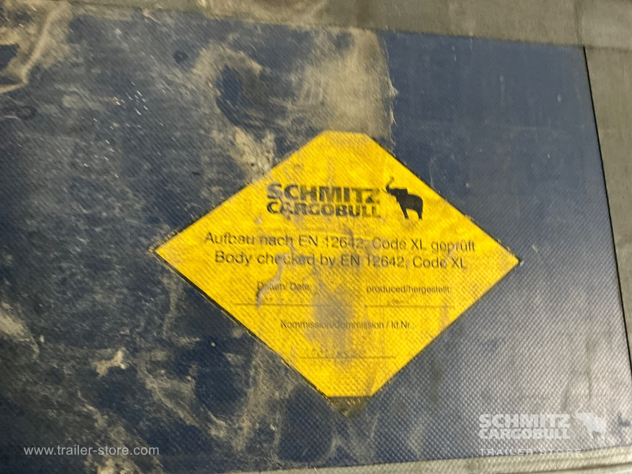 Schmitz Cargobull Curtainsider Mega 