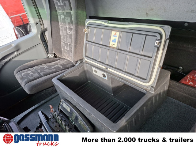 Mercedes Benz Actros 4146 K 8x4/4, Retarder, Kran Hiab XS 477 