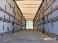 Schmitz Cargobull Curtainsider Standard Getränke 