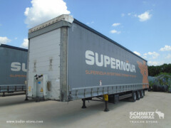 Schmitz Cargobull Curtainsider Mega 