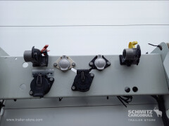Schmitz Cargobull Curtainsider Standard Getränke 