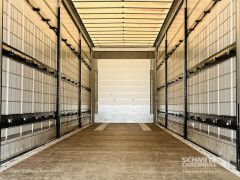 Schmitz Cargobull Curtainsider Mega Getränke 
