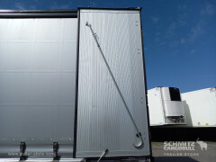 Schmitz Cargobull Curtainsider Standard Getränke 