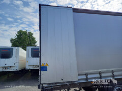 Schmitz Cargobull Curtainsider Standard Getränke 