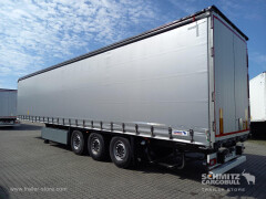 Schmitz Cargobull Curtainsider Standard Getränke 