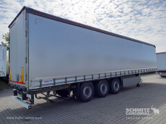 Schmitz Cargobull Curtainsider Standard Getränke 