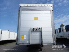 Schmitz Cargobull Curtainsider Standard Getränke 