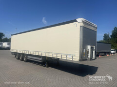 Schmitz Cargobull Curtainsider Standard Getränke 