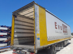 Schmitz Cargobull Curtainsider Varios 