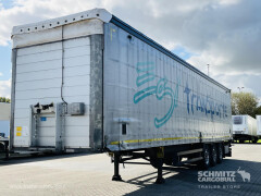 Schmitz Cargobull Curtainsider Standard Getränke 