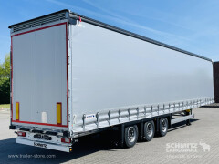 Schmitz Cargobull Curtainsider Mega Getränke 