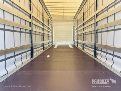 Schmitz Cargobull Curtainsider Mega Getränke 