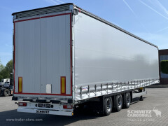 Schmitz Cargobull Curtainsider Mega Getränke 