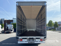 Schmitz Cargobull Curtainsider Mega Getränke 