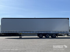 Schmitz Cargobull Curtainsider Mega Getränke 