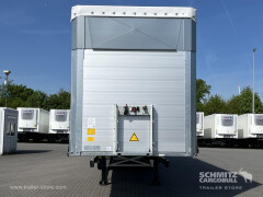 Schmitz Cargobull Curtainsider Mega Getränke 