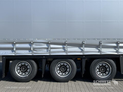 Schmitz Cargobull Curtainsider Mega Getränke 