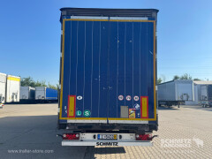 Schmitz Cargobull Curtainsider Mega 