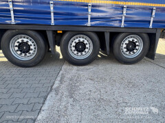 Schmitz Cargobull Curtainsider Mega 