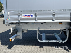 Schmitz Cargobull Curtainsider Standard Getränke 