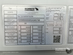 Schmitz Cargobull Curtainsider Mega Getränke 