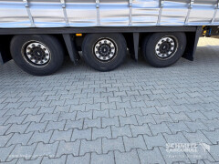 Schmitz Cargobull Curtainsider Mega 