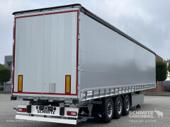 Schmitz Cargobull Curtainsider Standard Getränke 