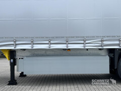 Schmitz Cargobull Curtainsider Standard Getränke 
