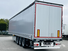 Schmitz Cargobull Curtainsider Standard Getränke 