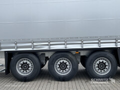 Schmitz Cargobull Curtainsider Standard Getränke 