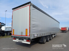Schmitz Cargobull Curtainsider Mega Getränke 
