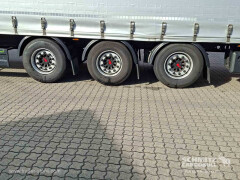 BERGER Curtainsider Mega Getränke 