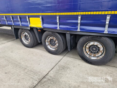 Schmitz Cargobull Curtainsider Mega 