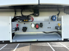 Schmitz Cargobull Semitrailer Reefer Standard Porte relevante Hayon 