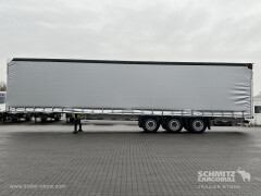 Schmitz Cargobull Curtainsider Mega Getränke 