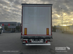 Schmitz Cargobull Curtainsider Standard Getränke 
