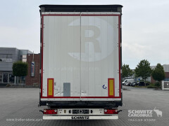 Schmitz Cargobull Curtainsider Mega Getränke 