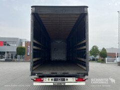 Schmitz Cargobull Curtainsider Mega Getränke 