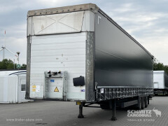 Schmitz Cargobull Curtainsider Mega Getränke 