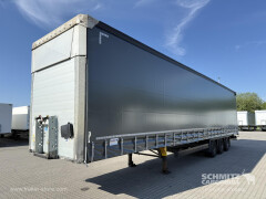 Schmitz Cargobull Curtainsider Mega Getränke 