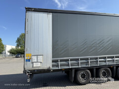 Schmitz Cargobull Curtainsider Mega Getränke 
