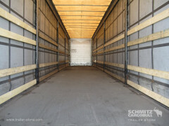Schmitz Cargobull Curtainsider Mega Getränke 